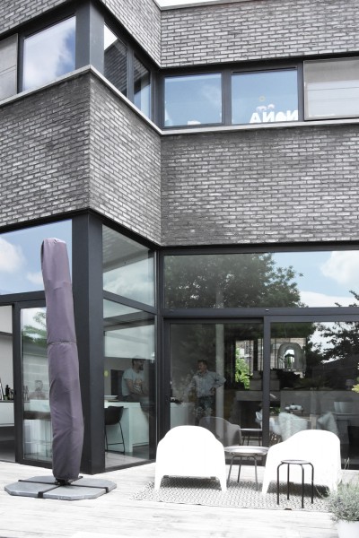 Zwarte woning